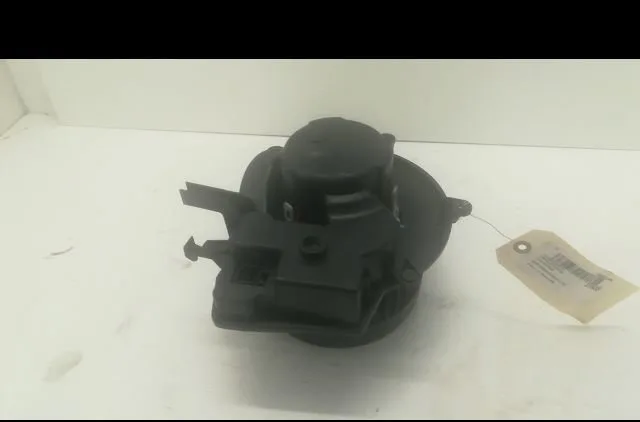 Ventilateur de chauffage Mercedes-benz CLASSE C (W203) C 200 cdi (203.004) (2000-2003) 4 portes occasion