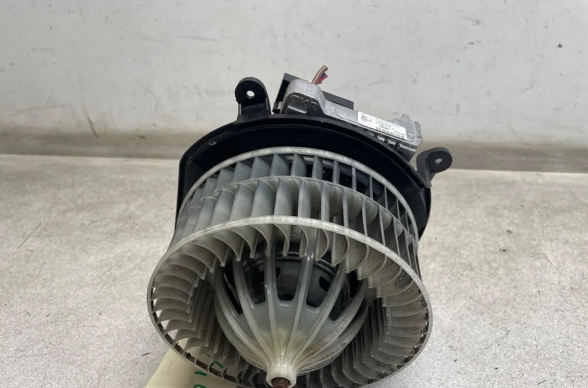Ventilateur de chauffage Mercedes-benz CLS (C219) Cls 320 cdi (219.322) (2005-2010) occasion