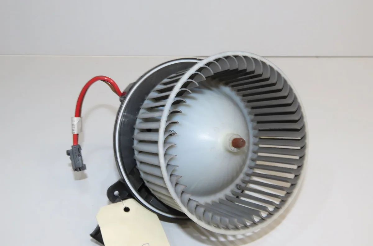Ventilateur de chauffage Mercedes-benz VITO Camionnette (W447) 109 cdi (447.601, 447.603, 447.605) (2014) occasion