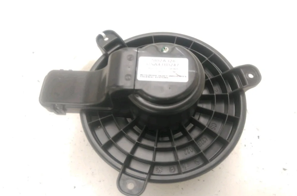 Ventilateur de chauffage Mitsubishi ASX (GA_W_) 1.6 mivec (ga1w) (2010) occasion