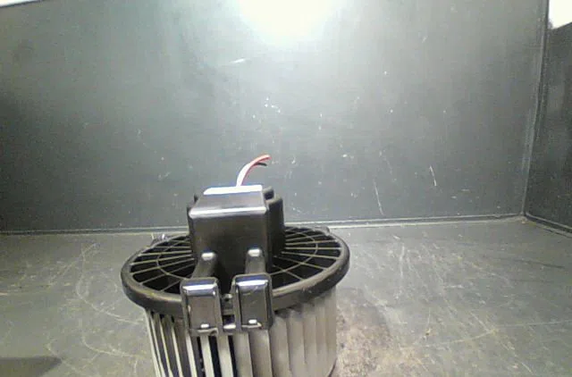 Ventilateur de chauffage MITSUBISHI PAJERO 2012 occasion