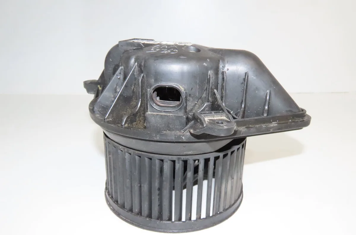 Ventilateur de chauffage Nissan PRIMASTAR Camionnette (X83) 2.0 dci 115 (2006) occasion