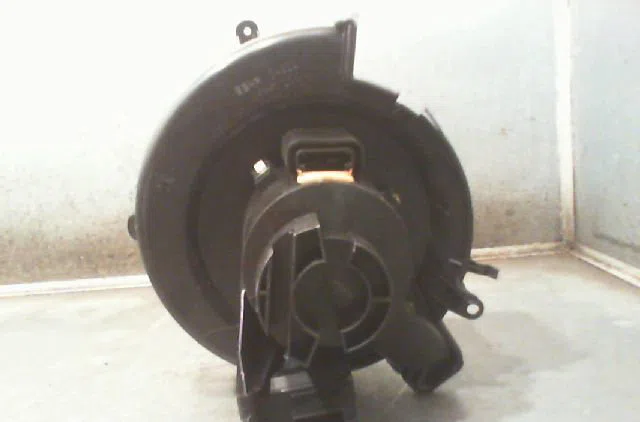 Ventilateur de chauffage OPEL ASTRA 2006 occasion