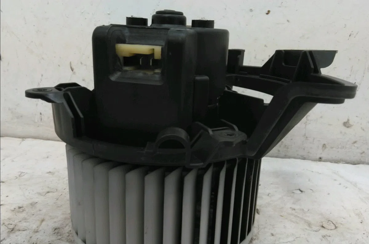 Ventilateur de chauffage Opel CORSA D (S07) 1.7 cdti (l08, l68) (2006-2011) occasion