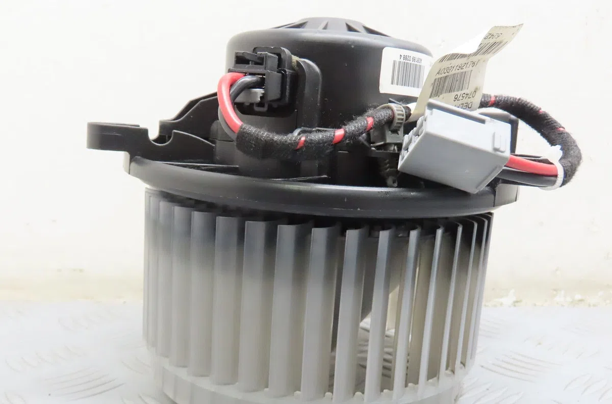 Ventilateur de chauffage Opel INSIGNIA A A trois volumes (G09) 1.8 (69) (2008-2017) occasion