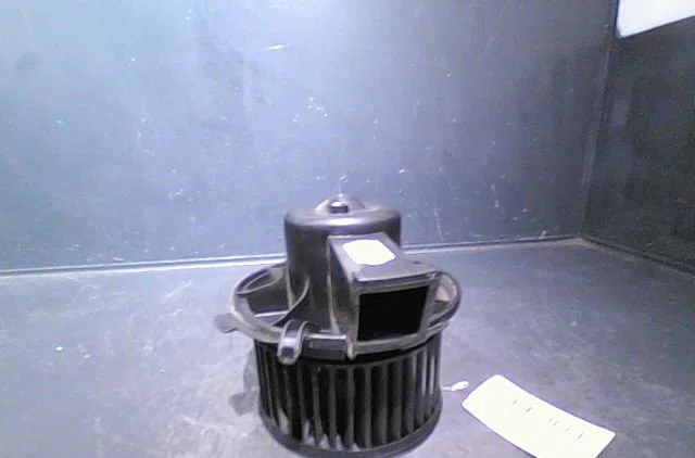 Ventilateur de chauffage Peugeot 206 (2L_, 2M_) 1.1 (2009-2013) occasion