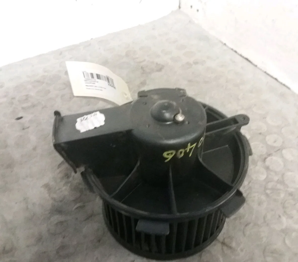 Ventilateur de chauffage Peugeot 206 3-5 portes (2A-C) 1.4 hdi eco 70 (2001-2009) 5 portes occasion