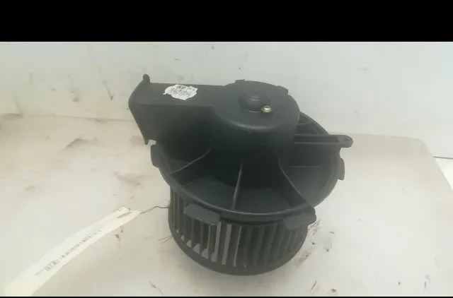 Ventilateur de chauffage Peugeot 206 SW (2E-K) 1.4 hdi (2002-2007) 5 portes occasion