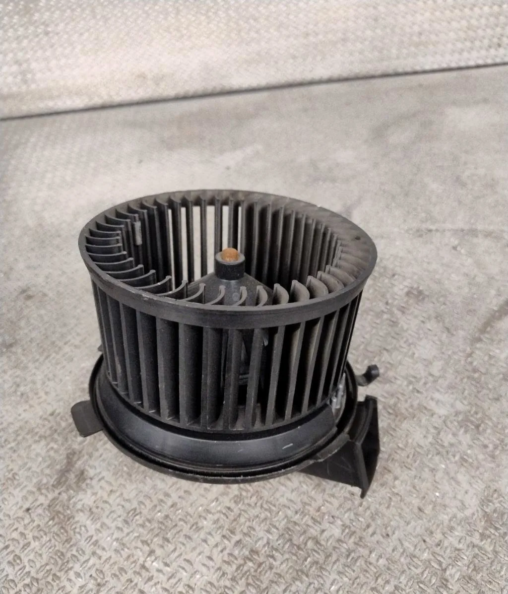 Ventilateur de chauffage Peugeot 206 SW (2E-K) 1.6 hdi 110 (2004) occasion