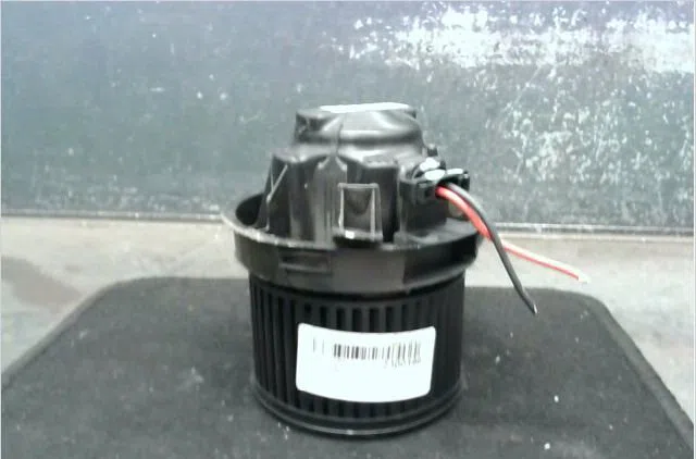 Ventilateur de chauffage PEUGEOT 207 CC 2007 occasion