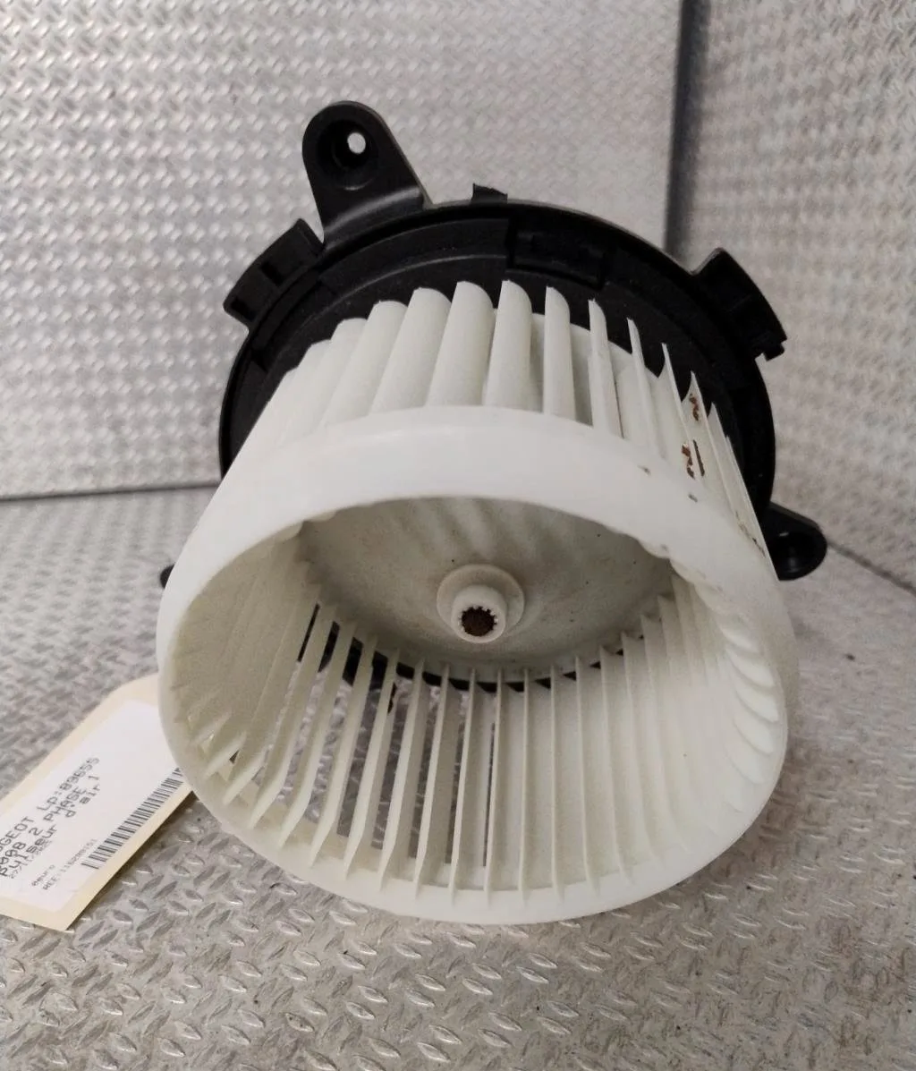 Ventilateur de chauffage PEUGEOT 3008 2  3008 2 PHASE 1 occasion