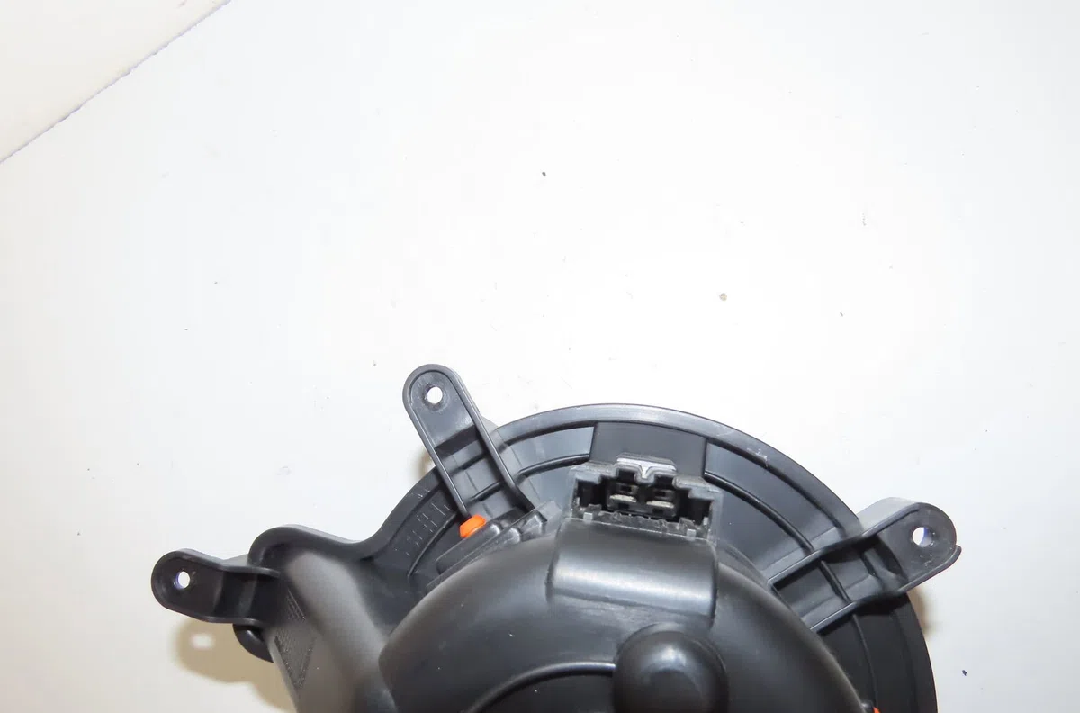 Ventilateur de chauffage Peugeot 3008 Monospace (0U_) 1.6 hdi (2009-2016) 5 portes occasion