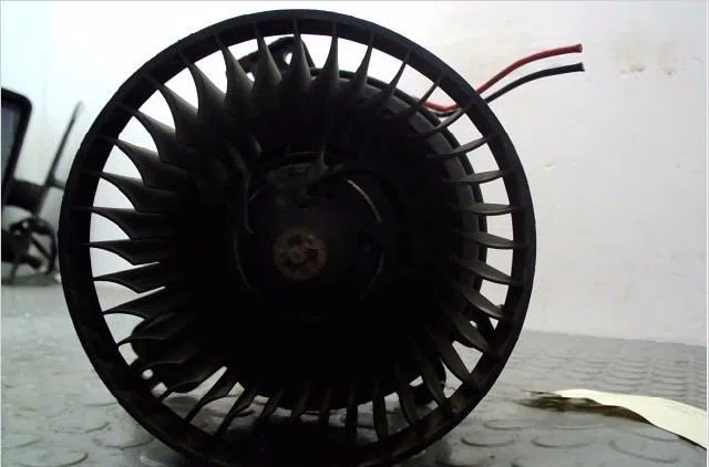 Ventilateur de chauffage Peugeot 306 3-5 portes (7A, 7C, N3, N5) 2.0 hdi 90 (1999-2002) occasion