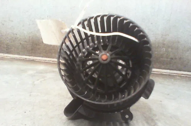 Ventilateur de chauffage Peugeot 307 (3A-C) 1.4 16v (2003-2007) occasion