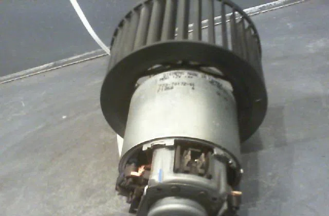 Ventilateur de chauffage PEUGEOT 307 Phase 1 04-2001--06-2005 occasion