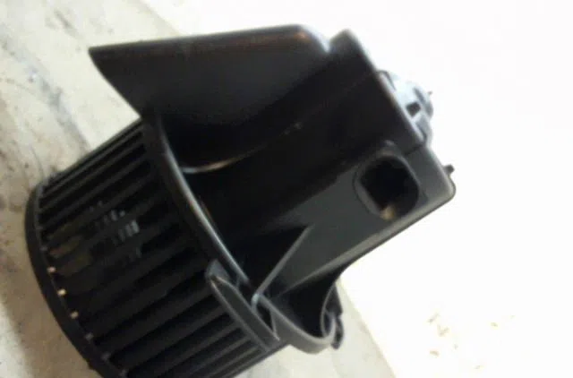 Ventilateur de chauffage Peugeot 307 SW (3H) 1.6 hdi 110 (2003-2007) occasion
