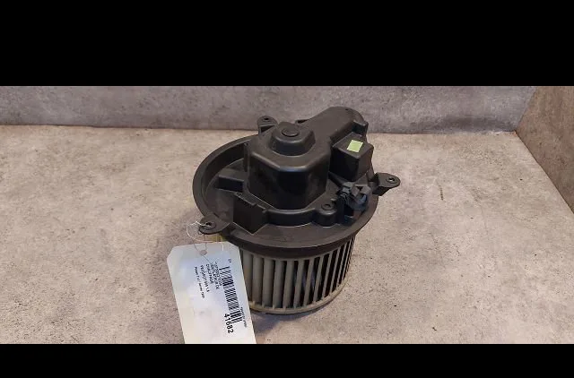 Ventilateur de chauffage Peugeot 405 I (15B) 1.6 (1987-1992) occasion
