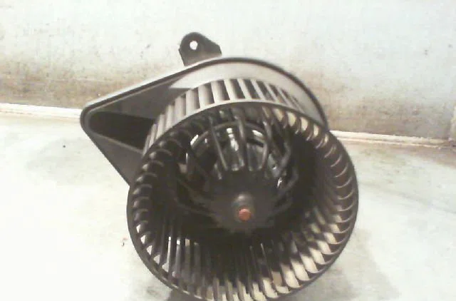 Ventilateur de chauffage Peugeot 406 Break (8E-F) 2.2 (2000-2004) occasion