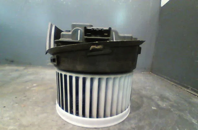 Ventilateur de chauffage PEUGEOT 407 2005 occasion