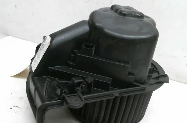 Ventilateur de chauffage Peugeot 807 (EB_) 2.0 hdi (2009) 5 portes occasion