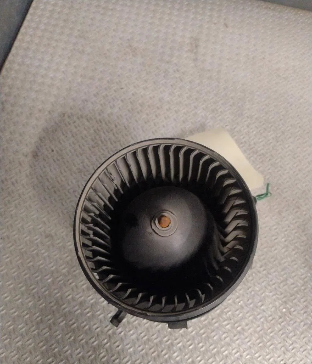 Ventilateur de chauffage Peugeot BOXER Camionnette 2.2 hdi 110 (2011) occasion