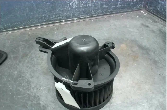 Ventilateur de chauffage Peugeot PARTNER Camionnette-Monospace (5_, G_) 2.0 hdi (2000-2008) 3 portes occasion