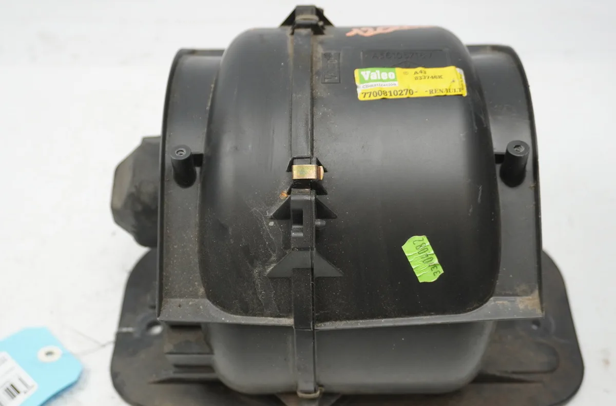Ventilateur de chauffage Renault CLIO I (B-C57_, 5-357_) 1.2 (5-357y, 5-357k) (1996-1998) occasion