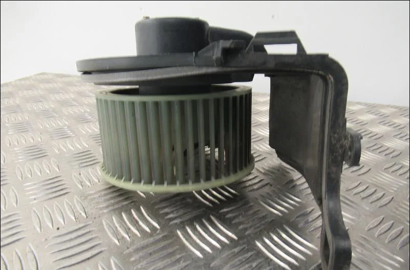 Ventilateur de chauffage Renault CLIO II (BB_, CB_) 1.2 (bb0a, bb0f, bb10, bb1k, bb28, bb2d, bb2h, cb0a,... (1998-2010)
