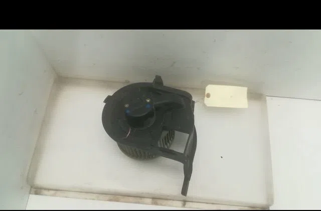 Ventilateur de chauffage Renault CLIO II (BB_, CB_) 1.5 dci (b-cb07) (2001-2009) 3 portes occasion