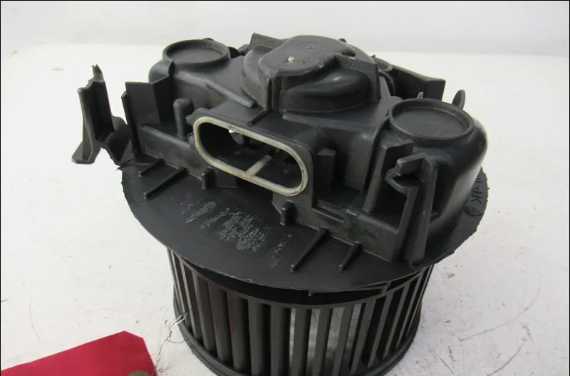 Ventilateur de chauffage Renault CLIO III (BR0-1, CR0-1) 1.5 dci (br17, cr17) (2005-2012) 5 portes occasion