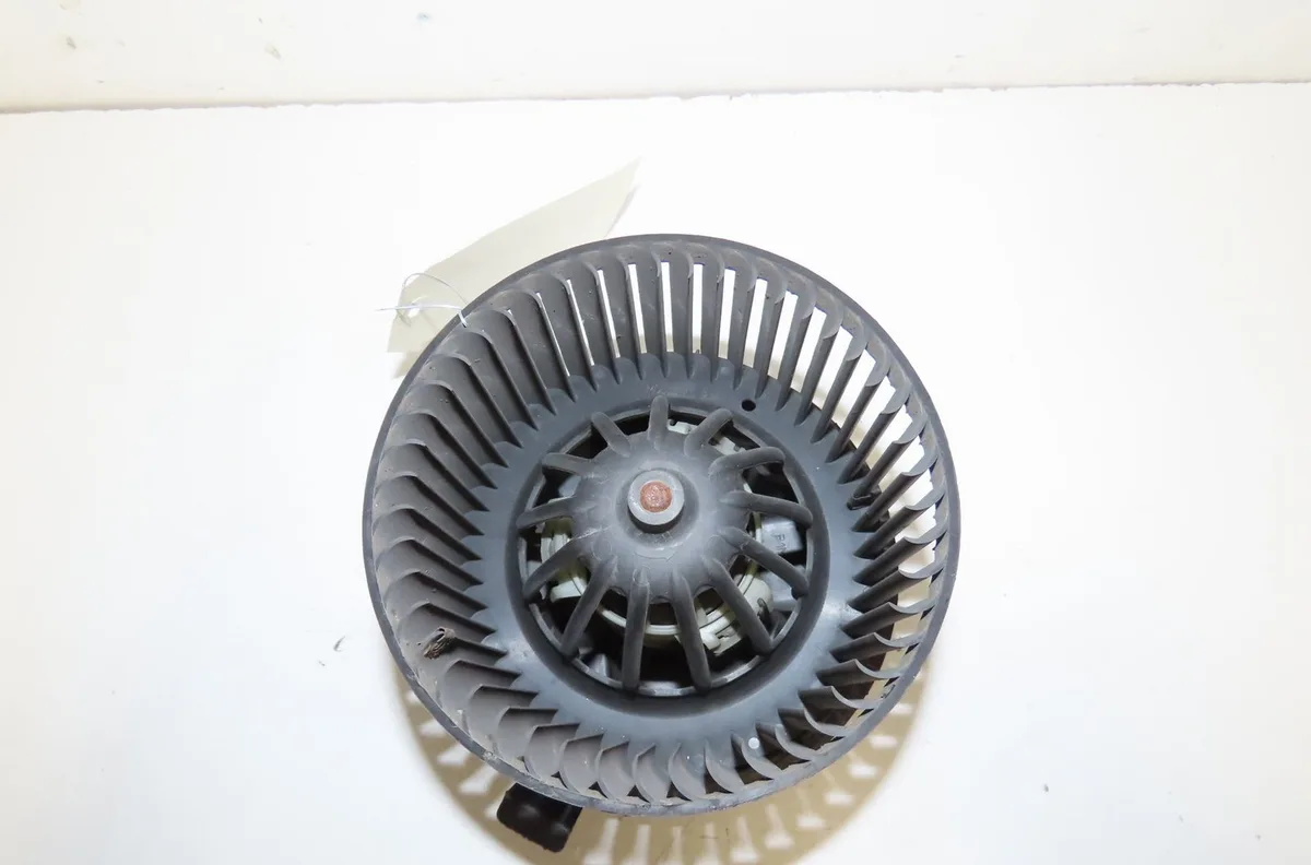 Ventilateur de chauffage Renault CLIO III Grandtour (KR0-1_) 1.5 dci (kr0f) (2007-2012) 5 portes occasion