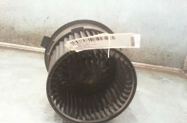 Ventilateur de chauffage RENAULT CLIO IV Phase 1 07-2012 occasion