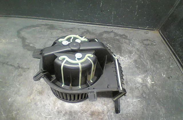 Ventilateur de chauffage Renault GRAND SCÉNIC II (JM0-1_) 1.9 dci (jm14) (2004-2008) occasion
