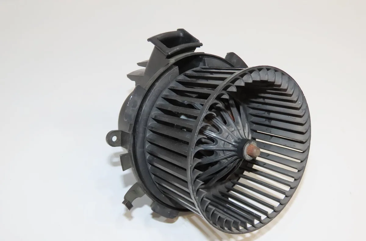 Ventilateur de chauffage Renault MASTER II Autobus-Autocar (JD) 2.5 dci 120 (2001) occasion