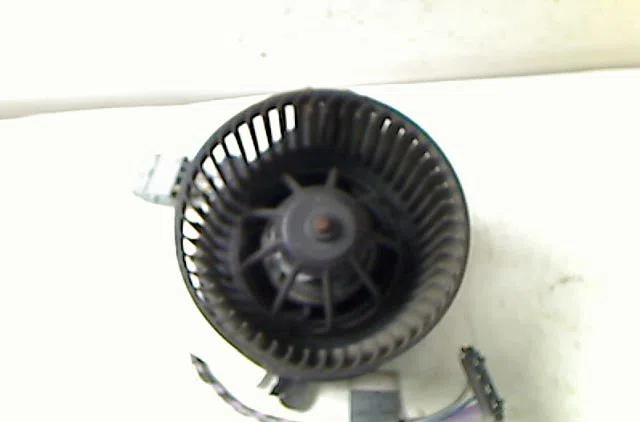 Ventilateur de chauffage Renault MASTER II Camion plate-forme-Châssis (ED-HD-UD) 2.2 dci 90 (2000) occasion