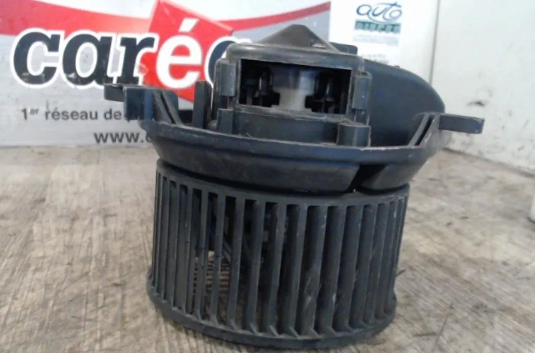 Ventilateur de chauffage Renault MASTER II Camionnette (FD) 2.2 dci 90 (2000) occasion