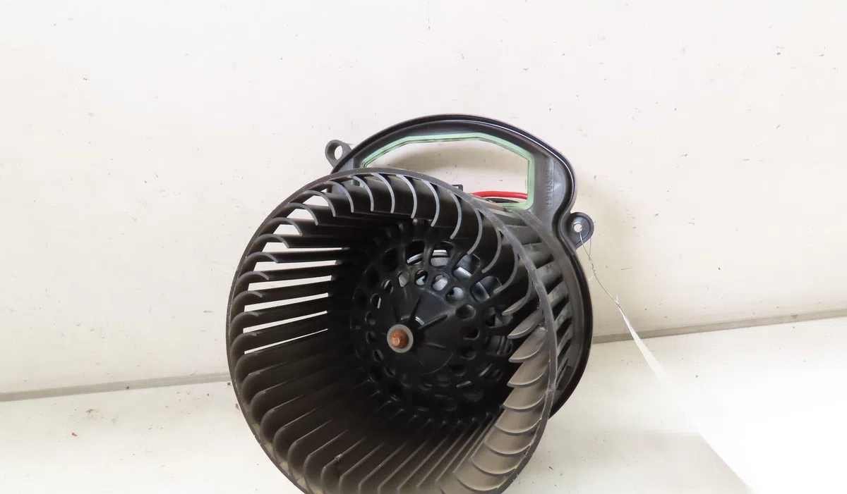 Ventilateur de chauffage RENAULT MEGANE 2018 occasion