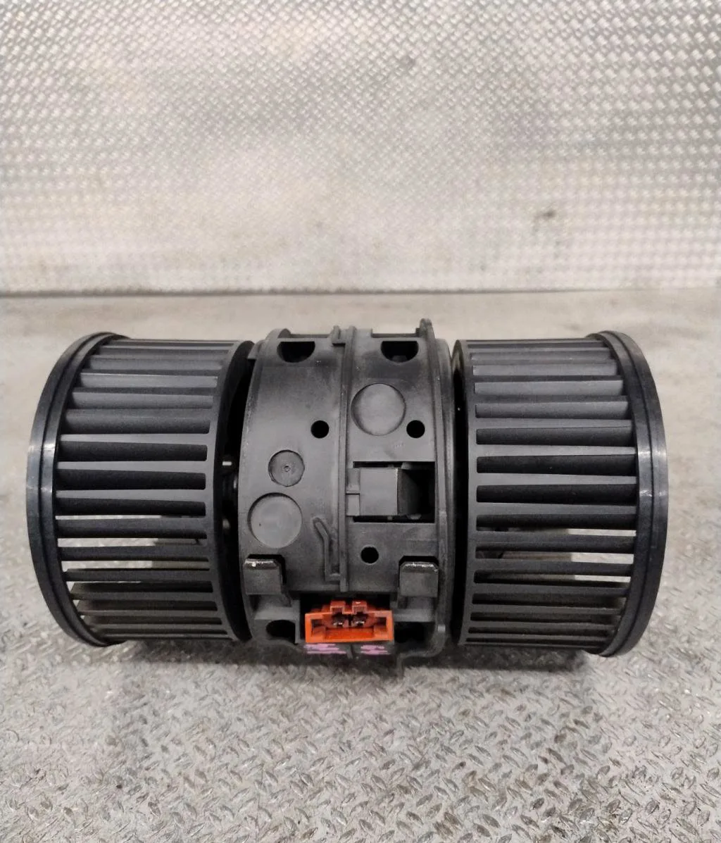 Ventilateur de chauffage Renault MEGANE III 3-5 portes (BZ0-1_, B3_) 1.5 dci (2009) occasion