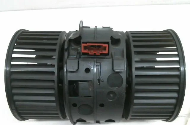 Ventilateur de chauffage Renault MEGANE III Coupé (DZ0-1_) 1.5 dci (dz09, dz0d, dz1f, dz1g, dz14, dz29) (2009-2015) 3 po