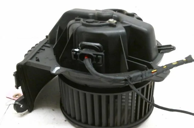 Ventilateur de chauffage Renault SCÉNIC II (JM0-1_) 1.6 16v (jm1r) (2005-2008) occasion