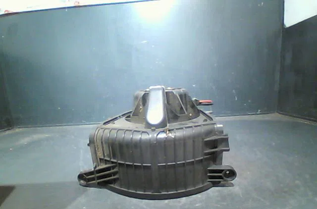 Ventilateur de chauffage Renault SCÉNIC II (JM0-1_) 1.9 dci (jm0g, jm12, jm1g, jm2c) (2003-2006) occasion