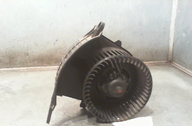 Ventilateur de chauffage RENAULT SCENIC II Phase 1 03-2004--09-2006 occasion