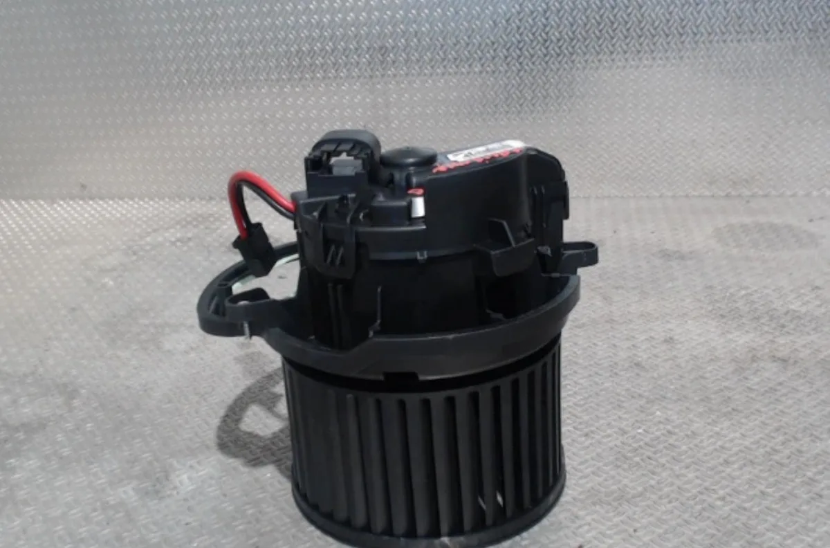 Ventilateur de chauffage Renault TALISMAN (LP_) 1.6 tce 200 (2015) occasion