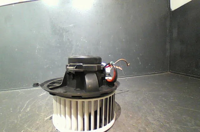 Ventilateur de chauffage RENAULT VELSATIS Phase 1 01-2002--04-2005 occasion