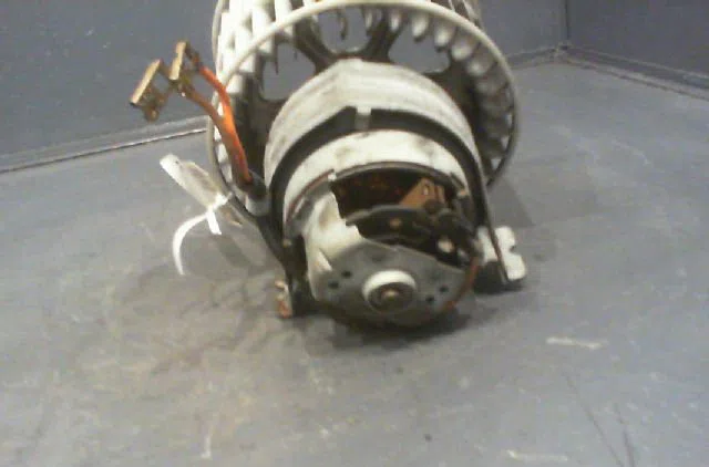 Ventilateur de chauffage SAAB 9-3 2001 occasion