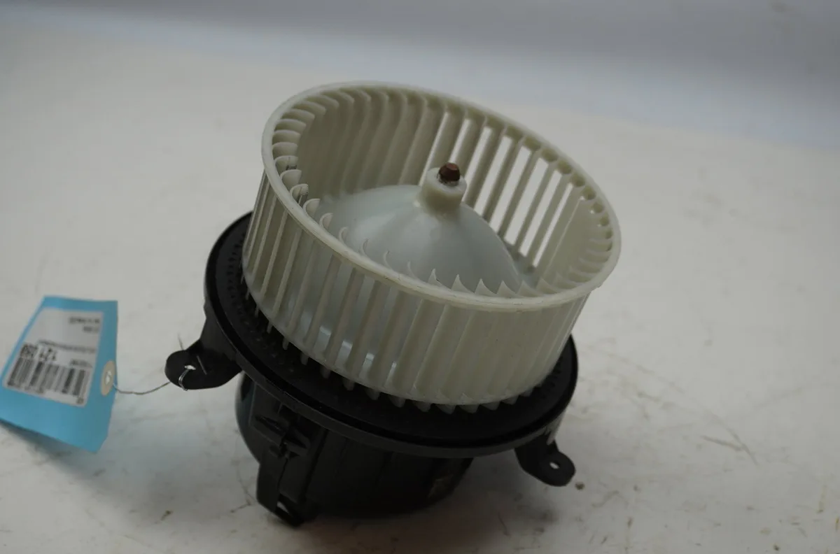 Ventilateur de chauffage Seat ARONA (KJ7, KJP) 1.0 tsi (2017) occasion
