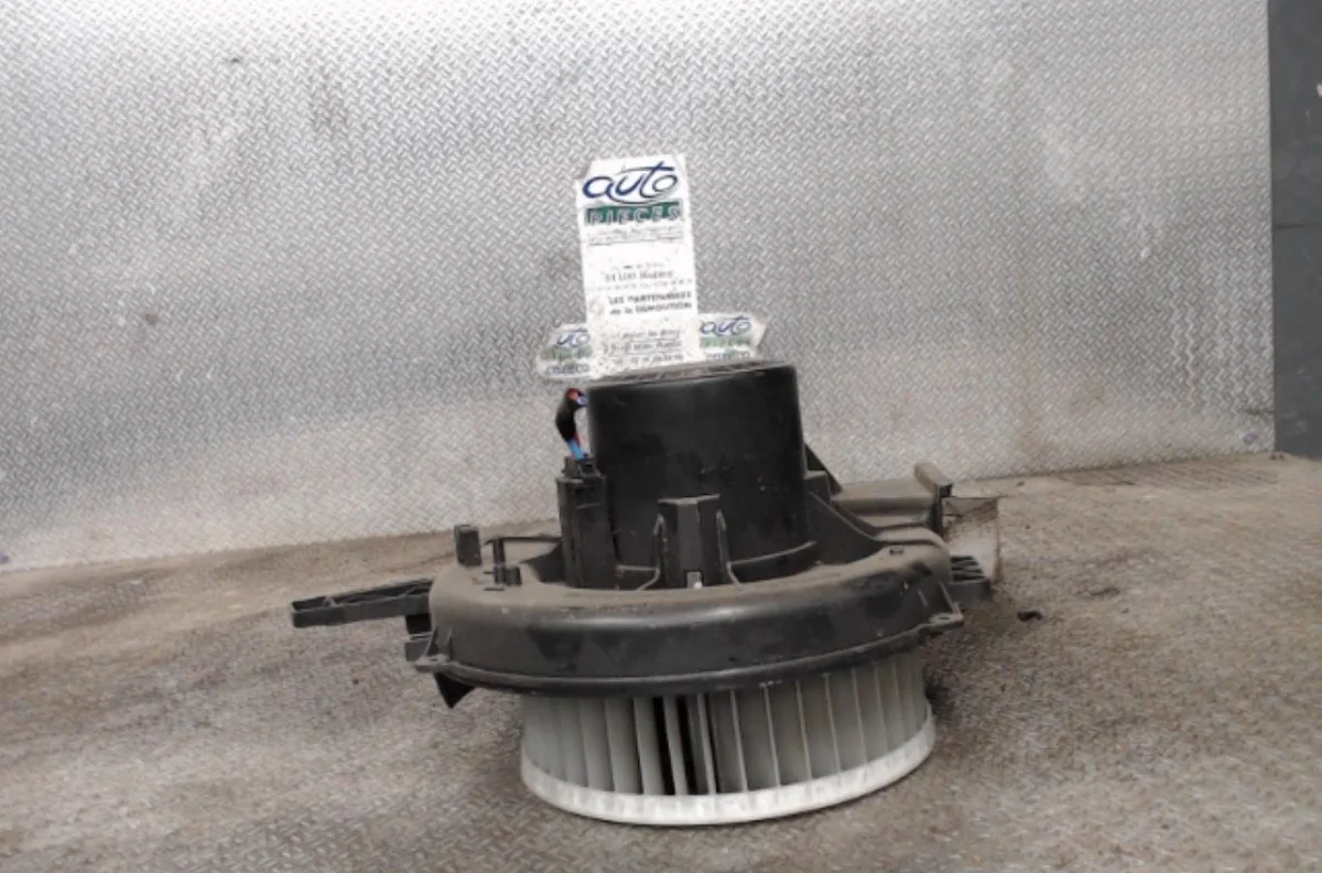 Ventilateur de chauffage Seat IBIZA IV (6J5, 6P1) 1.2 tsi (2010-2012) 5 portes occasion