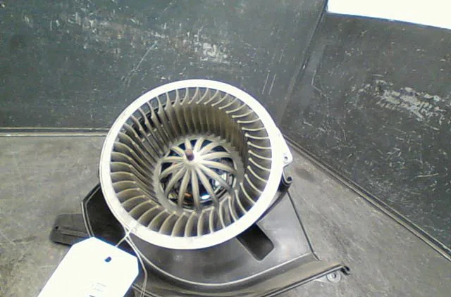 Ventilateur de chauffage Skoda FABIA II (542) 1.4 tdi (2007-2010) occasion