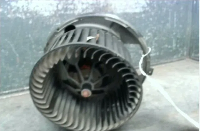Ventilateur de chauffage Skoda OCTAVIA II (1Z3) 1.9 tdi (2004-2010) occasion