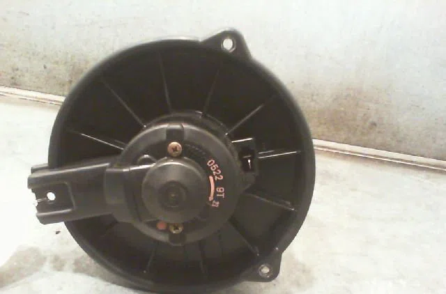 Ventilateur de chauffage TOYOTA COROLLA 2000 occasion